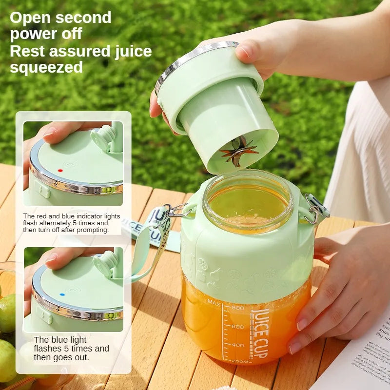 2in1 Flaschen Mixer mit Trinkhalm 800ml - Perfekt für Unterwegs!