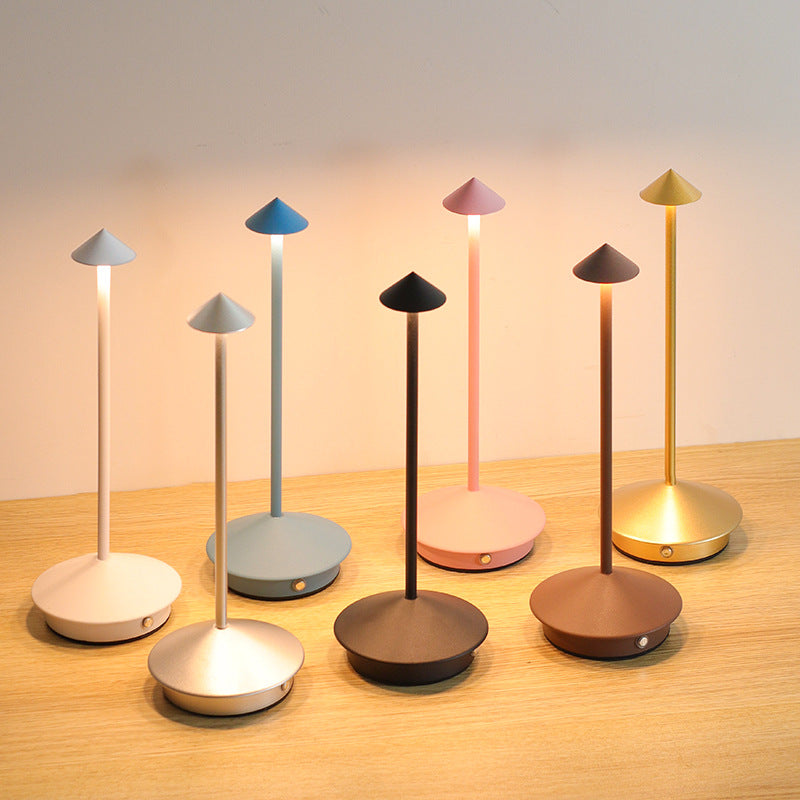 Kabellose LED Tischlampe im Edlen Design