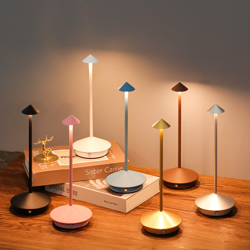 Kabellose LED Tischlampe im Edlen Design