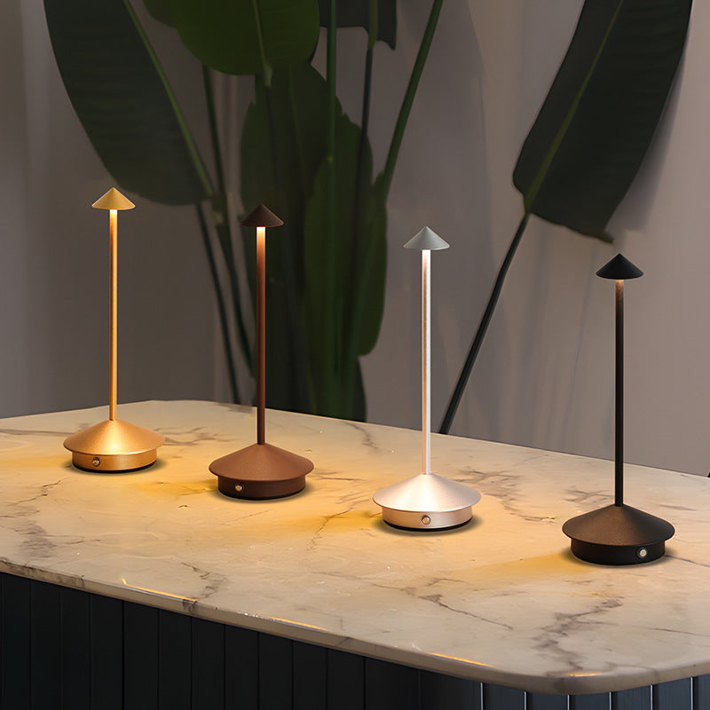 Kabellose LED Tischlampe im Edlen Design